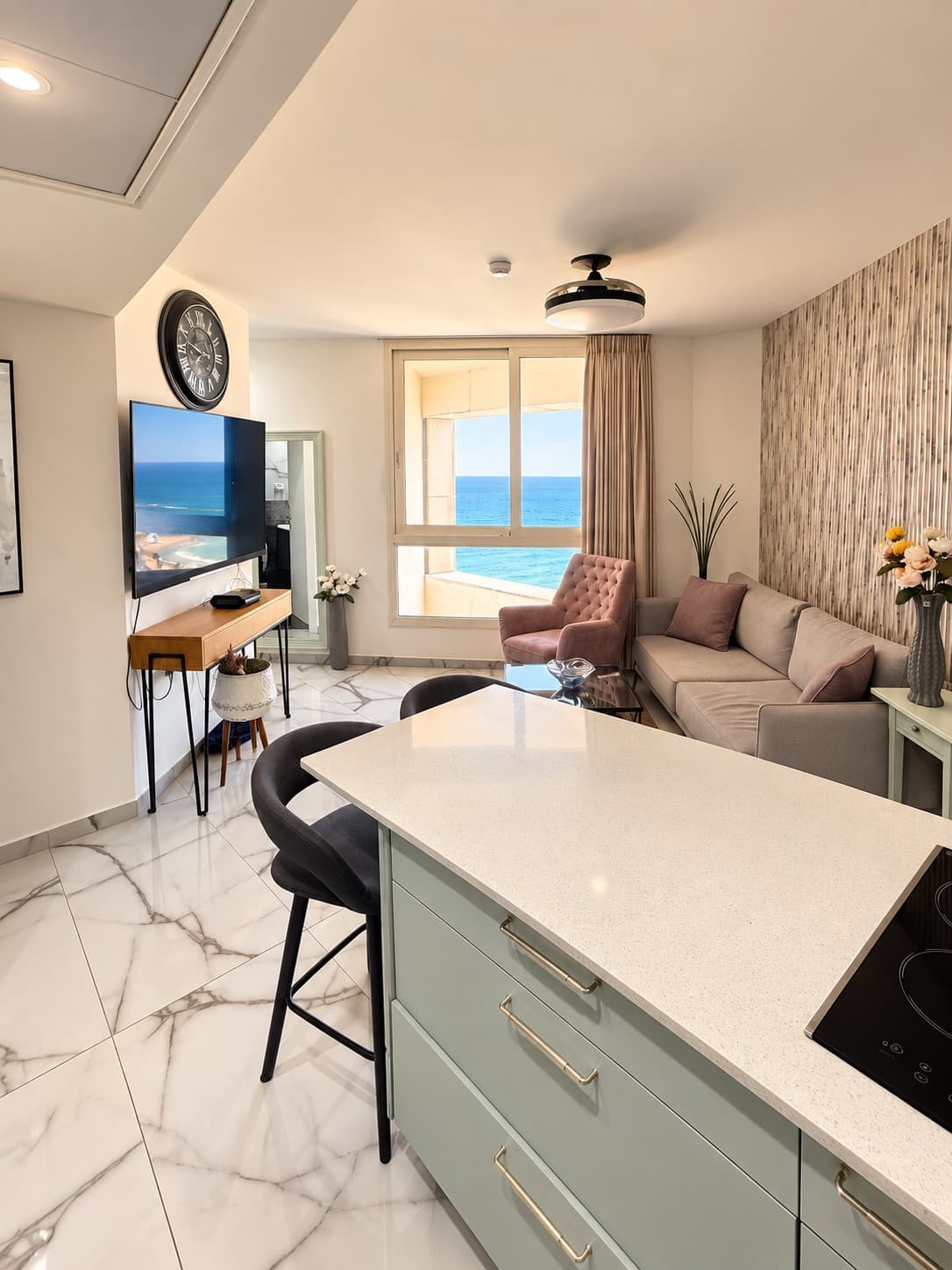 Noa Sea Suite — photo 12 of 23