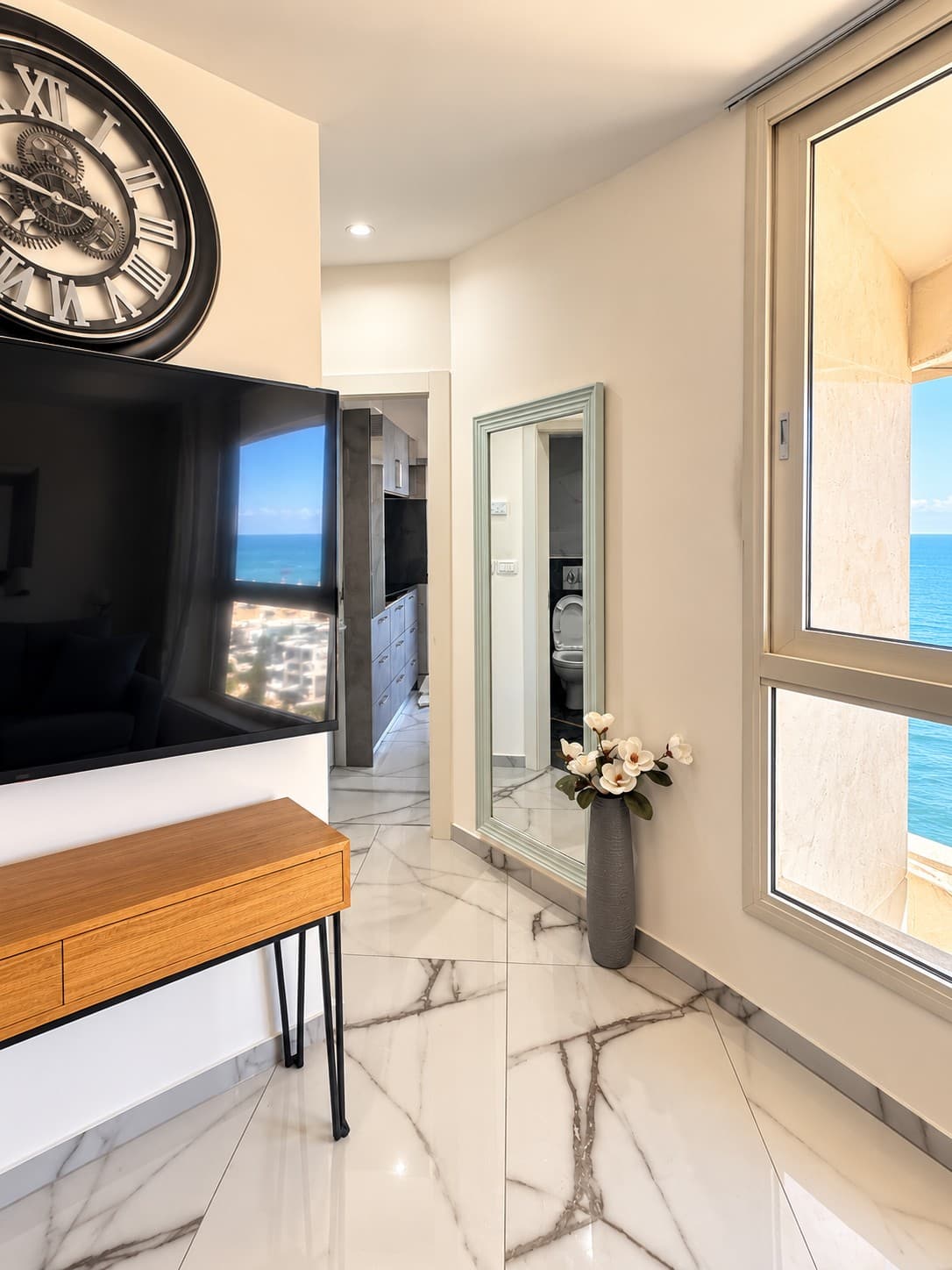 Noa Sea Suite — photo 18 of 23