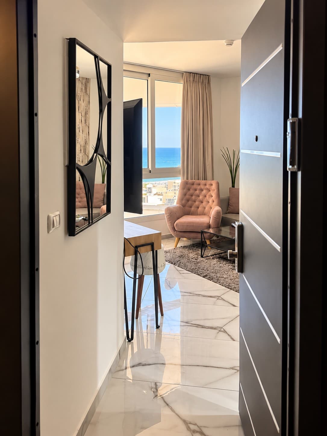 Noa Sea Suite — photo 19 of 23